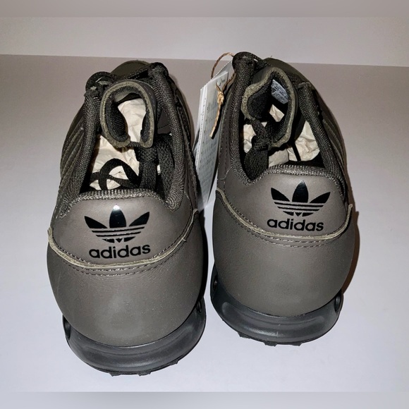 Mens Adidas LA Trainer 2 - ID4327- Olive Strata Core Black - size 12 - Picture 4 of 8